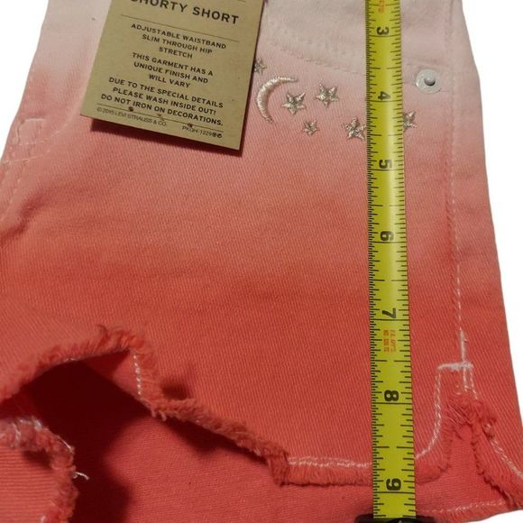 Levi's Shorty Short Girl's Size 6 - Picture 3 of 3